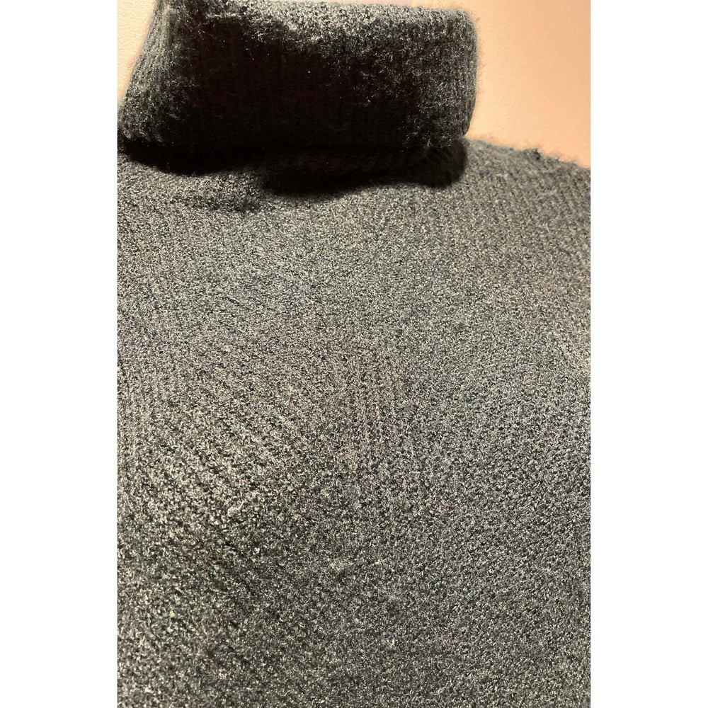 L Sweet Romeo Sweater - Picture 2 of 5